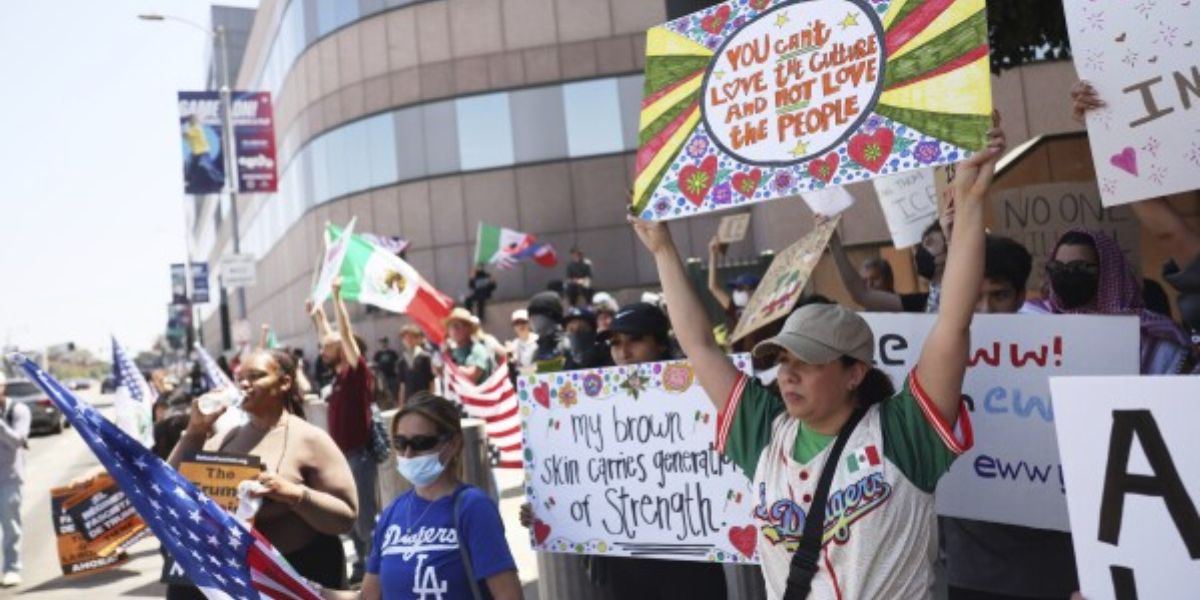 Tensions Rise as Peaceful Immigration Protest in Las Vegas Ends with Police Dispersal and Arrests
