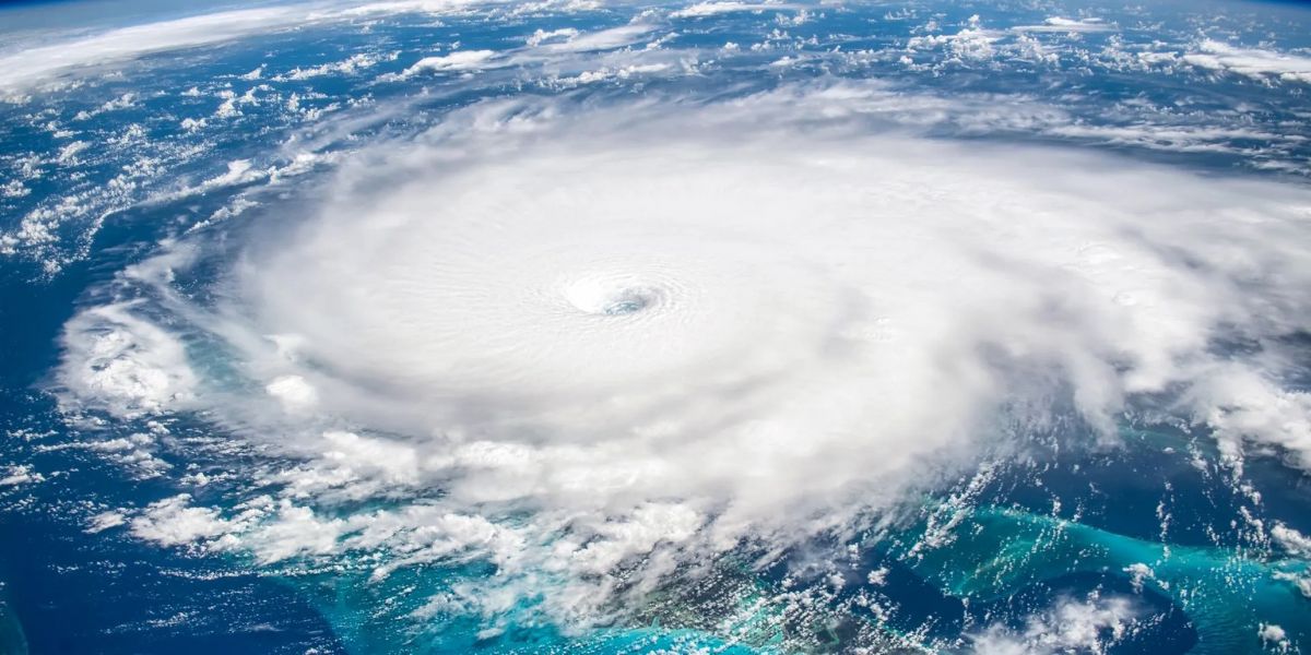 Veteran Meteorologist Issues Blunt Warning 2025 Hurricane Season May Be More Dangerous — And Less Predictable